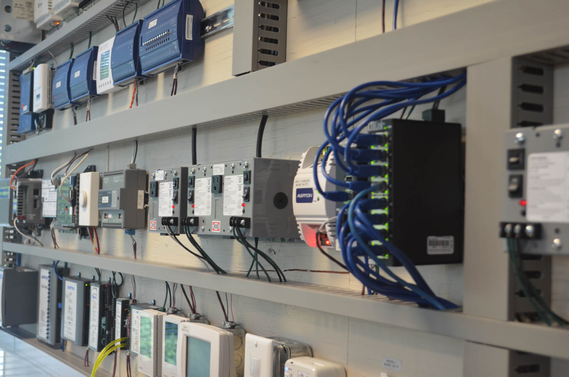 Vendor Independent Controls
