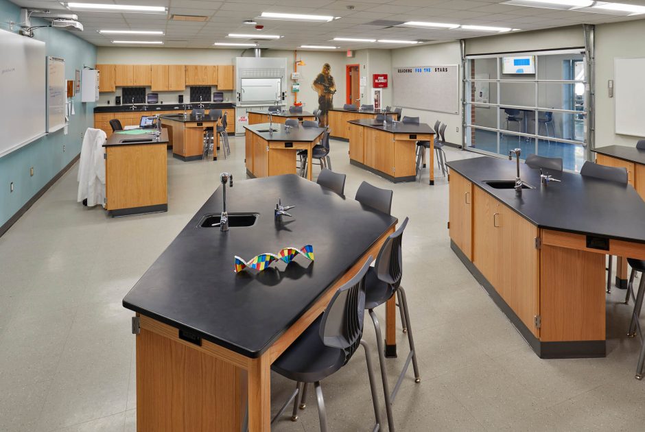 Edgewood Middle School Science Lab