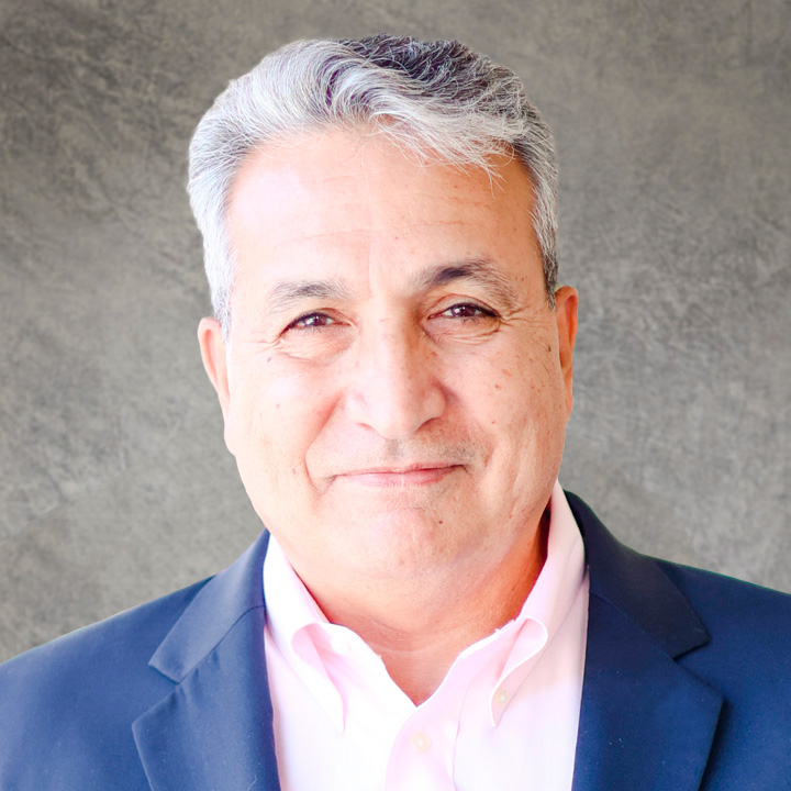 Hector Samario Headshot