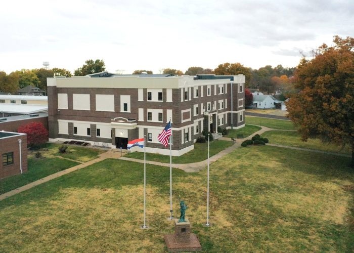 Slater School District Exterior