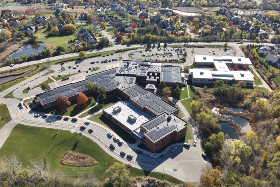 Barrington School District 220 Roof-mounted Solar Arrays