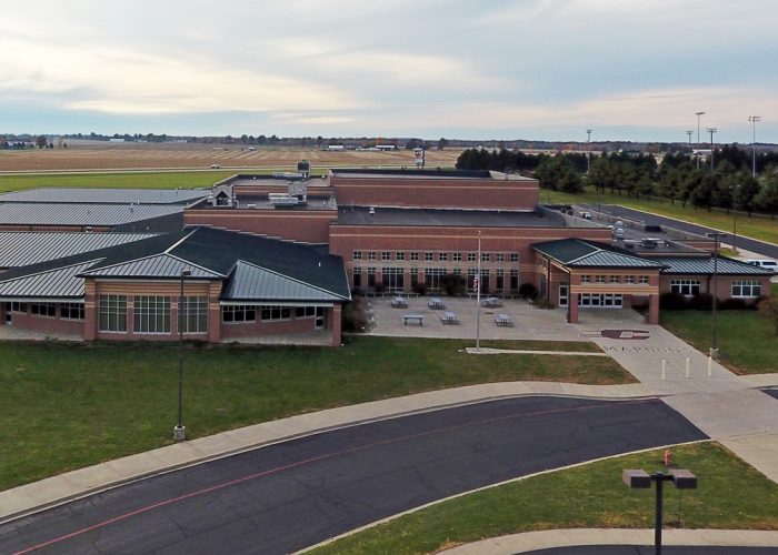 Clinton CUSD 15 Exterior