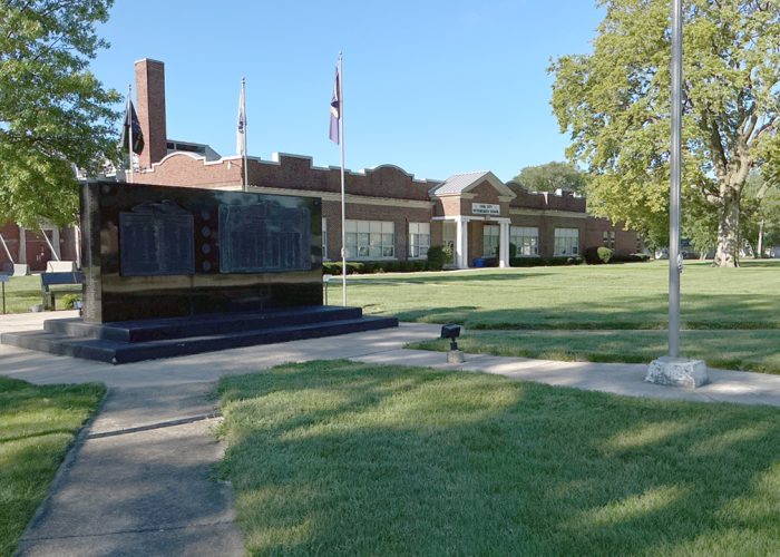 Coal City CUSD 1 Intermediate School Exterior
