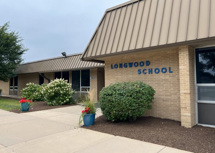 Indian Prairie School District 204 - Longwood Elementary Exterior