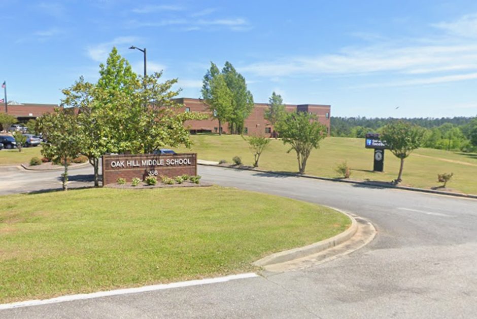 Baldwin County School District's Oak Hill Middle School Exterior