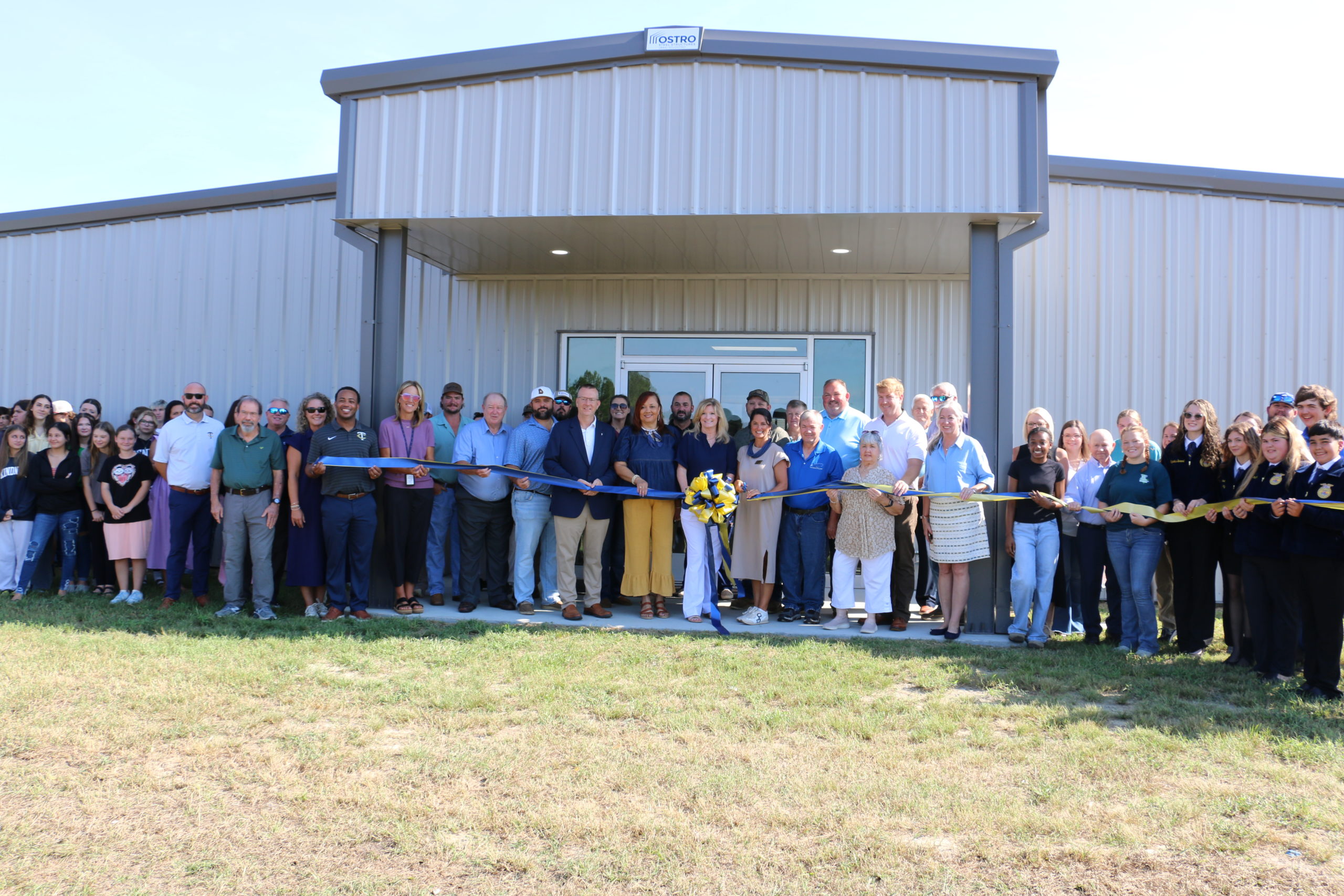 Tattnall County Schools celebrates new Agricultural Facility with Ribbon Cutting